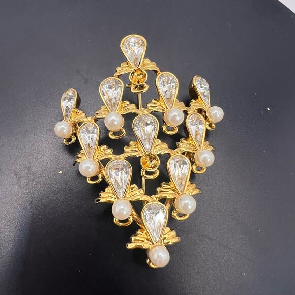 Vintage Gold-Tone Brooch with Clear CZ & Faux Pearl – Elegant Retro Wedding Pin - Picture 9 of 10